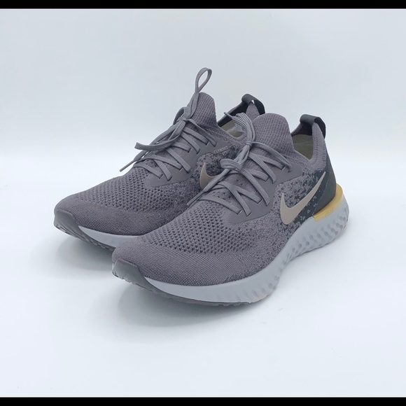 Nike Epic React Flyknit Men's Running Shoe - Picture 2 of 8
